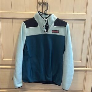 💙🐳💥Teal and Black Fleece Pullover